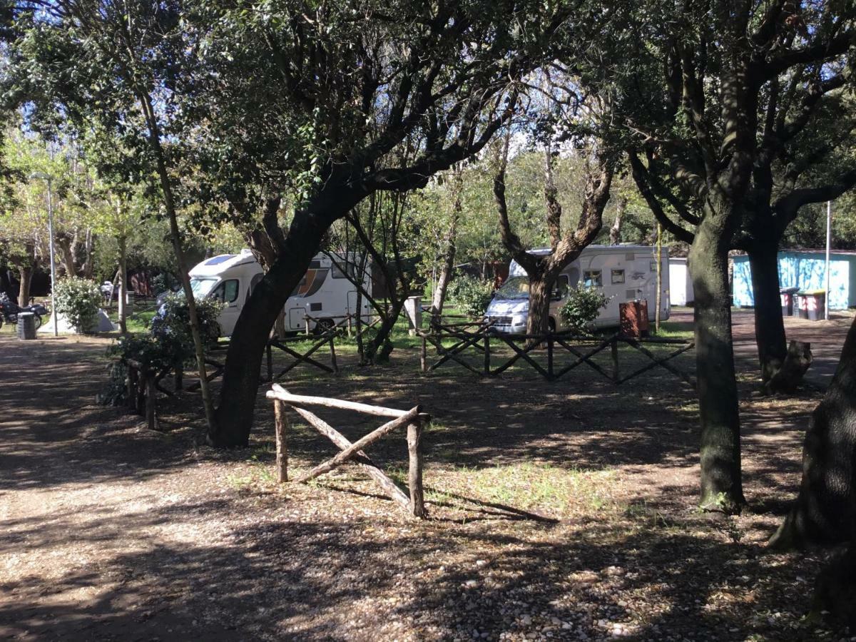 Camping Internazionale Di Castelfusano Lido di Ostia Exterior photo